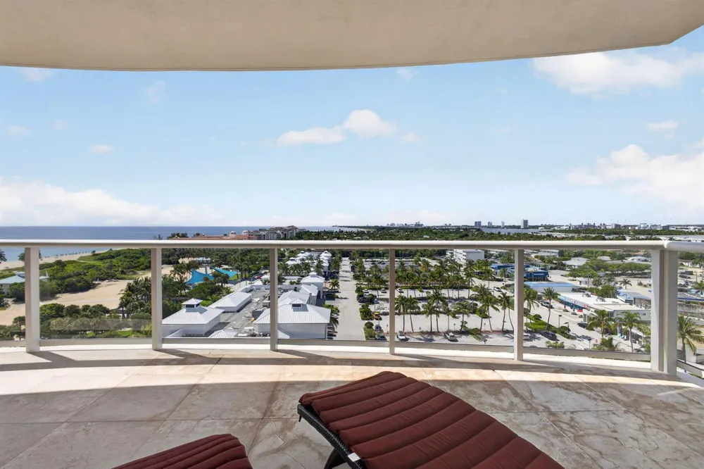 2700 Ocean Drive #905B Riviera Beach, FL 33404
