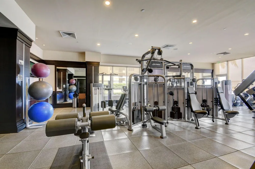 2700 Ocean Drive #905B Riviera Beach, FL 33404