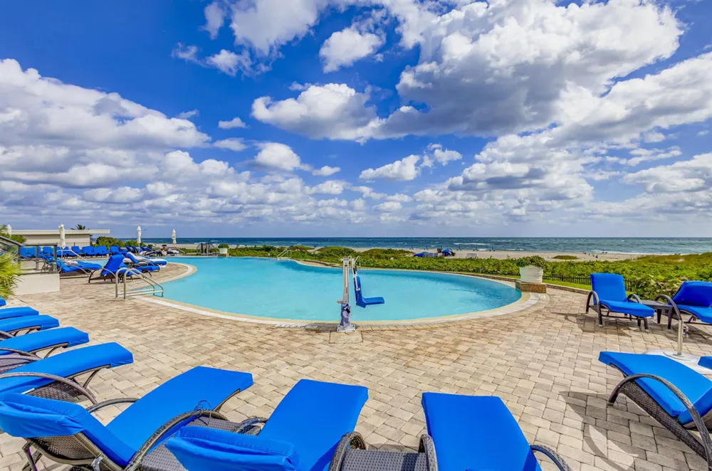 2700 Ocean Drive #905B Riviera Beach, FL 33404