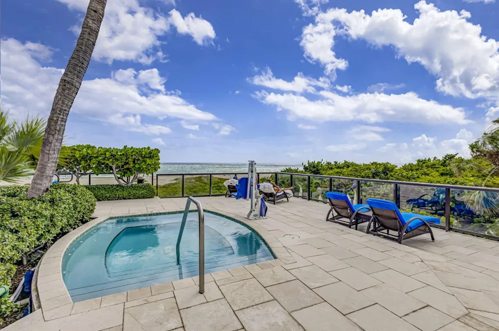2700 Ocean Drive #905B Riviera Beach, FL 33404