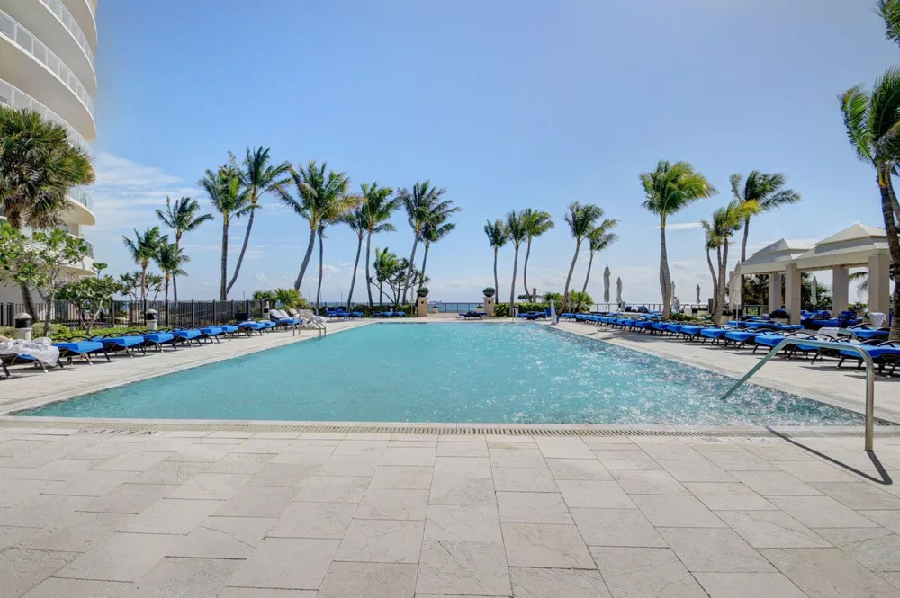 2700 Ocean Drive #905B Riviera Beach, FL 33404