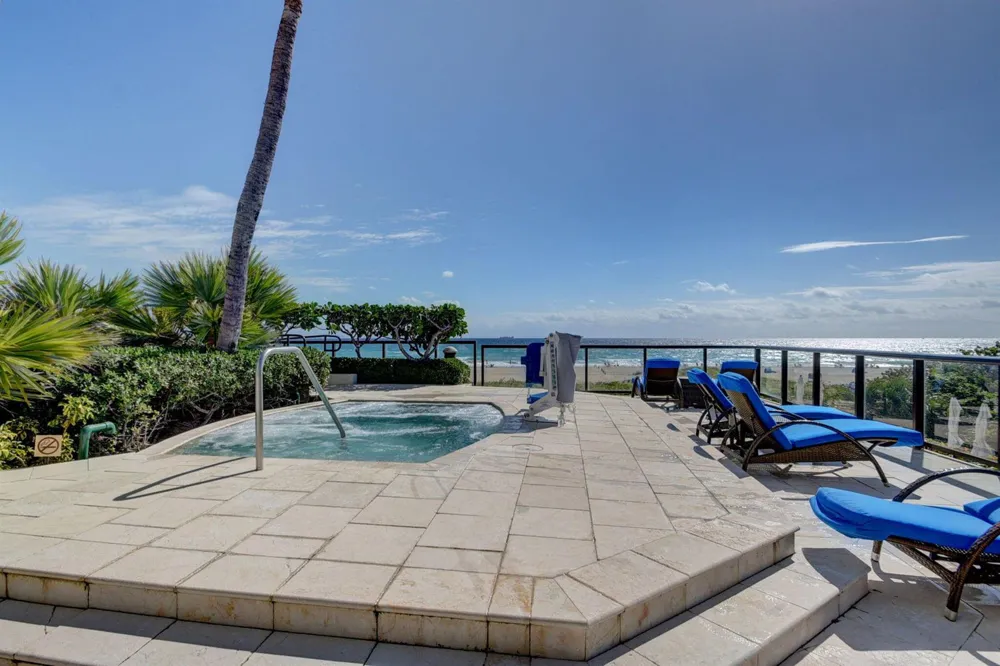 2700 Ocean Drive #905B Riviera Beach, FL 33404