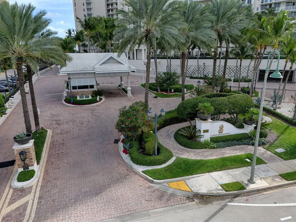 2700 Ocean Drive #905B Riviera Beach, FL 33404