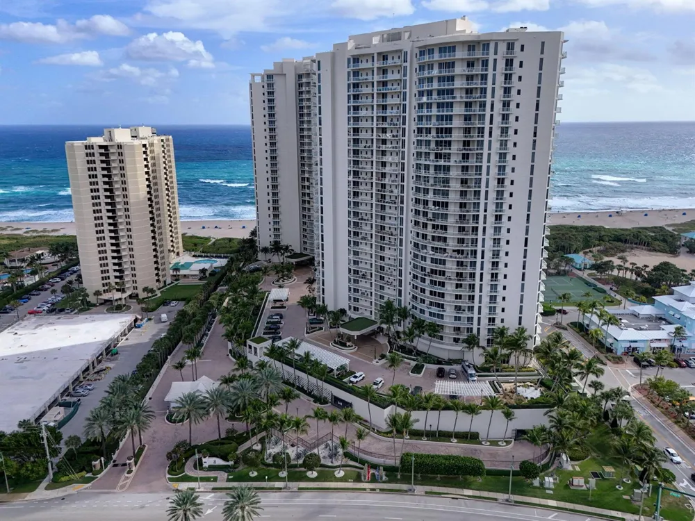 2700 Ocean Drive #905B Riviera Beach, FL 33404
