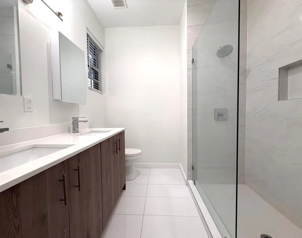 1030 Crystal Way #104 Delray Beach, FL 33444
