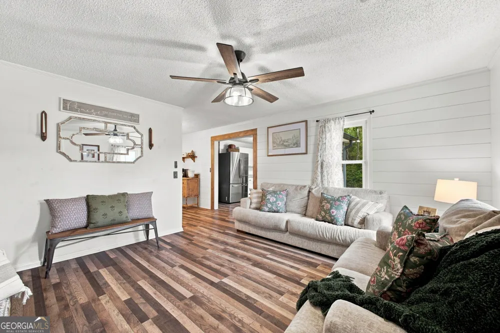 691 Clarkwood RD Rockmart, GA 30153