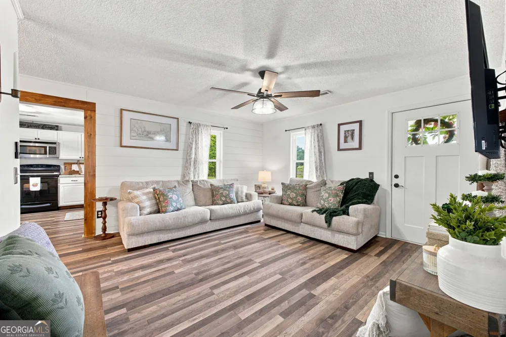 691 Clarkwood RD Rockmart, GA 30153