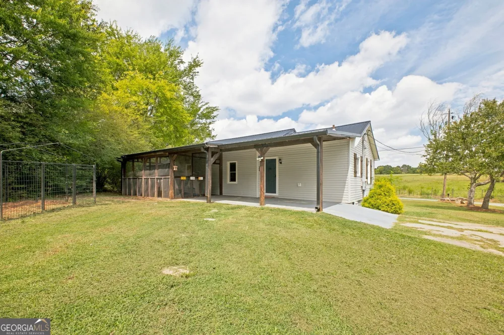 691 Clarkwood RD Rockmart, GA 30153