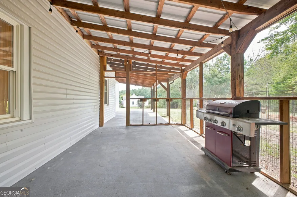 691 Clarkwood RD Rockmart, GA 30153
