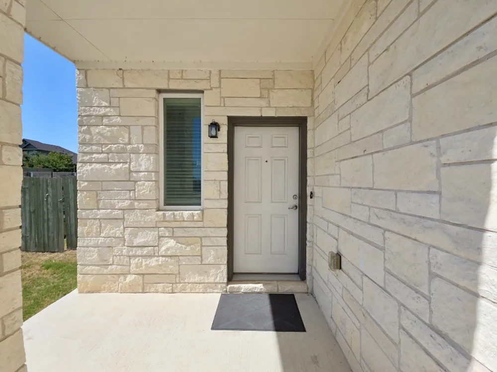 9900 Dalliance Lane Manor, TX 78653