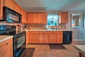 9009 Sun Shower Bend Austin, TX 78724