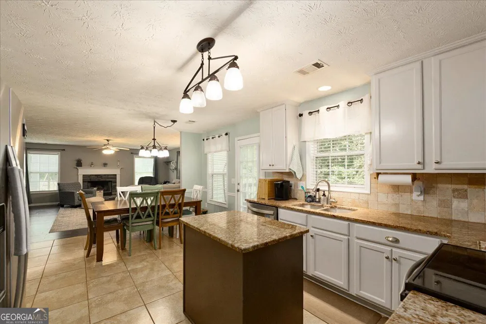 621 Wellington LN Monroe, GA 30655