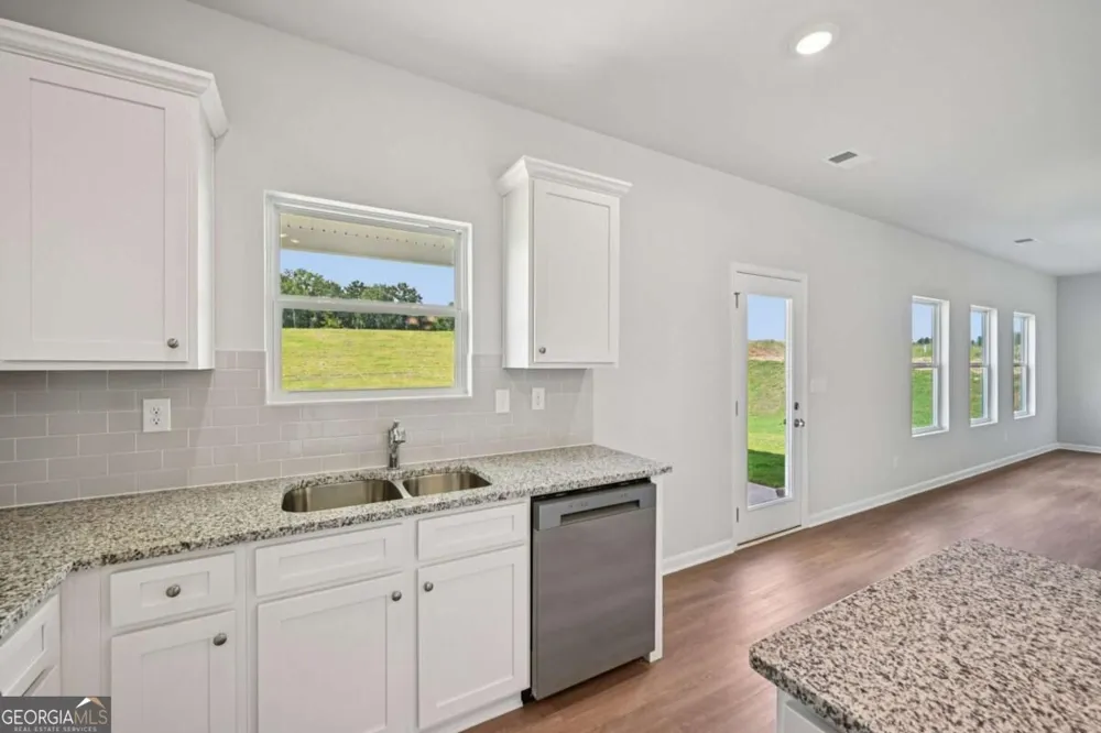 11817 Neely LN Covington, GA 30014