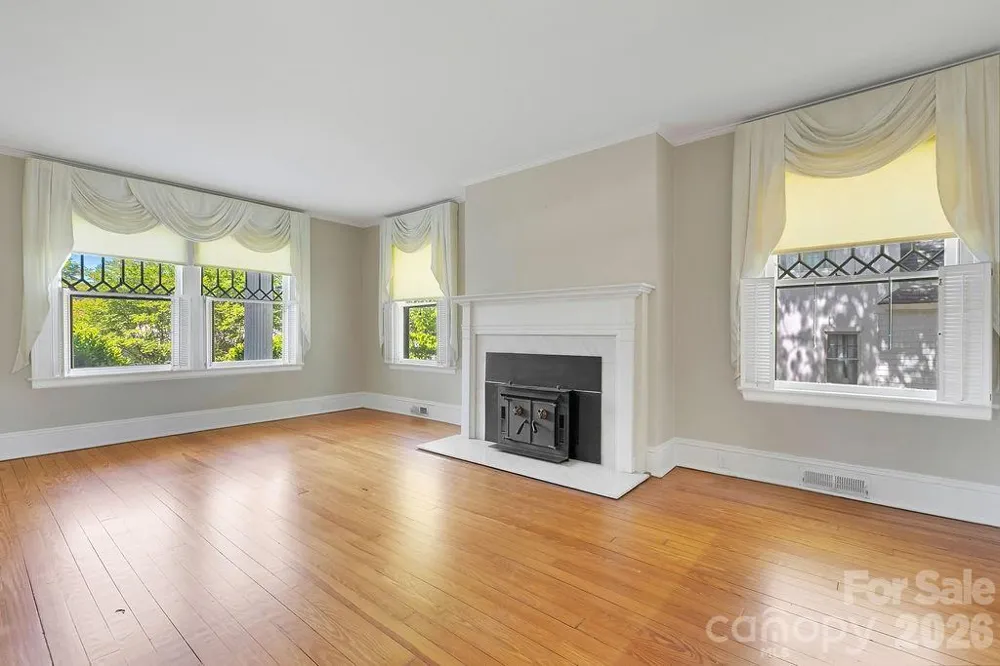 208 Probart Street Brevard, NC 28712