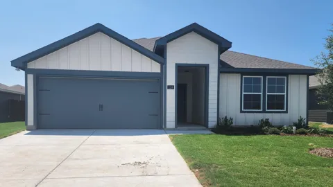 1216 Breezy Oak Drive