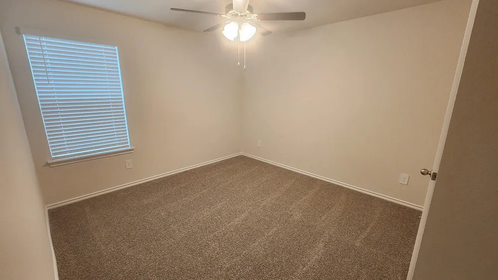 1216 Breezy Oak Drive Nevada, TX 75173