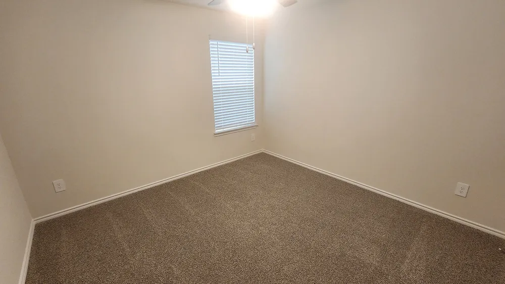 1216 Breezy Oak Drive Nevada, TX 75173