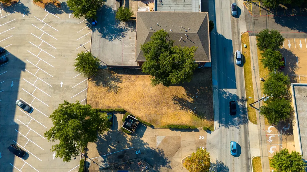 911 Haskell Avenue Dallas, TX 75204