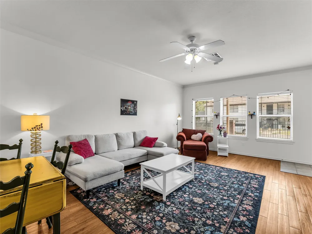 1401 Bagby Avenue #2 Waco, TX 76706