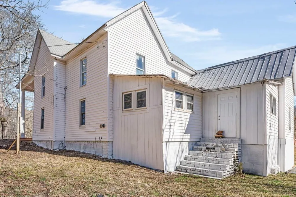 119 E Johnson Street Temple, GA 30179