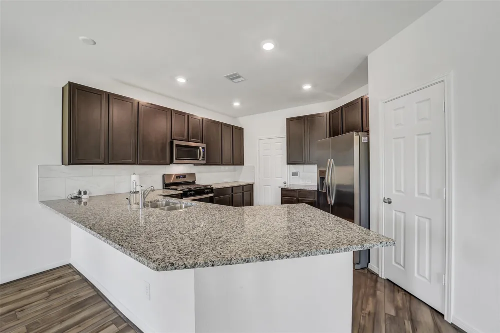 2844 Grand Anse Drive Katy, TX 77493