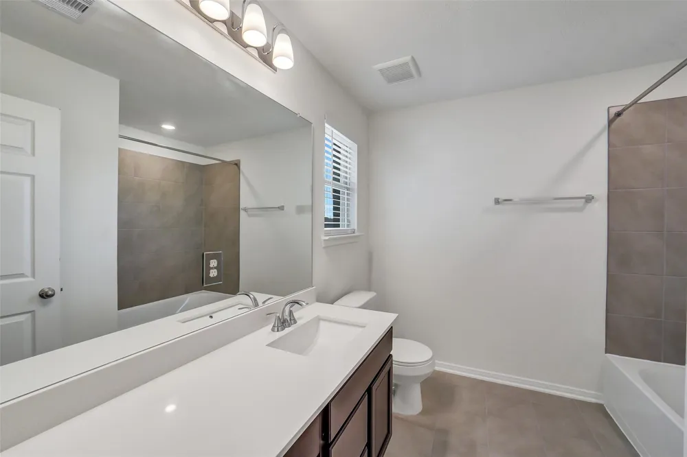 2844 Grand Anse Drive Katy, TX 77493