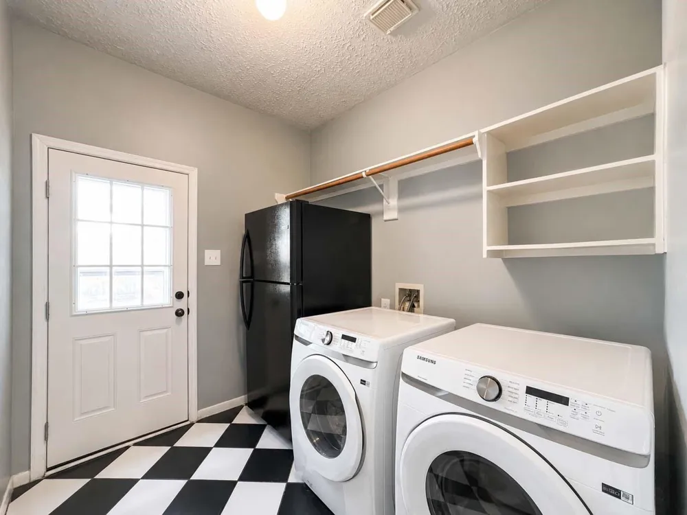 1250 Hunter Wood Drive League City, TX 77573