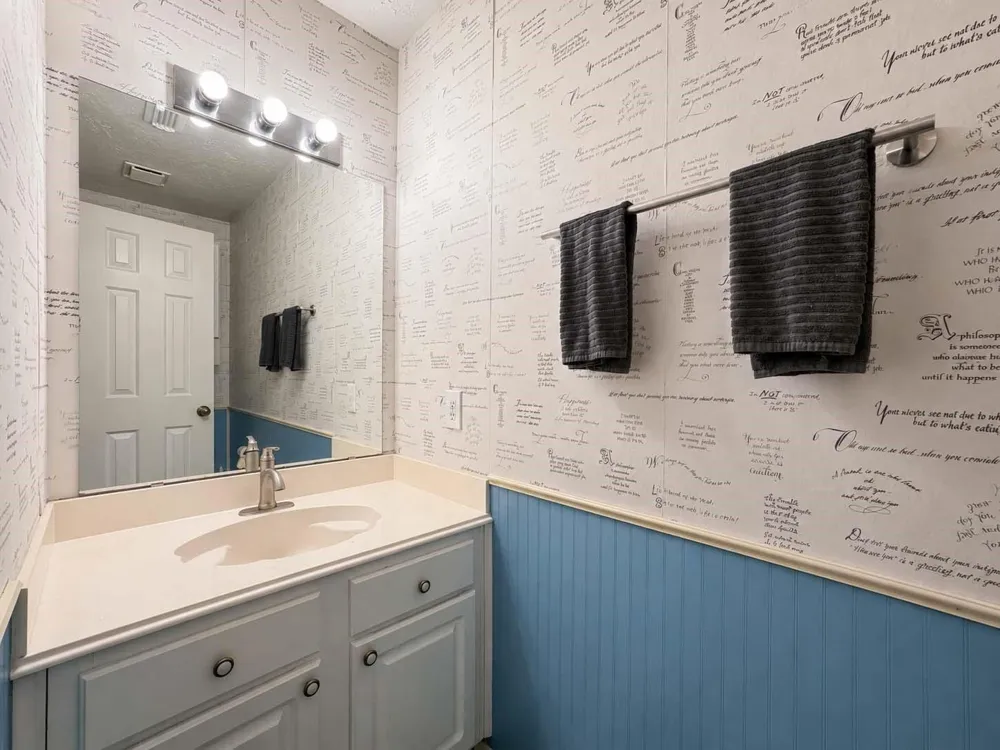 1250 Hunter Wood Drive League City, TX 77573