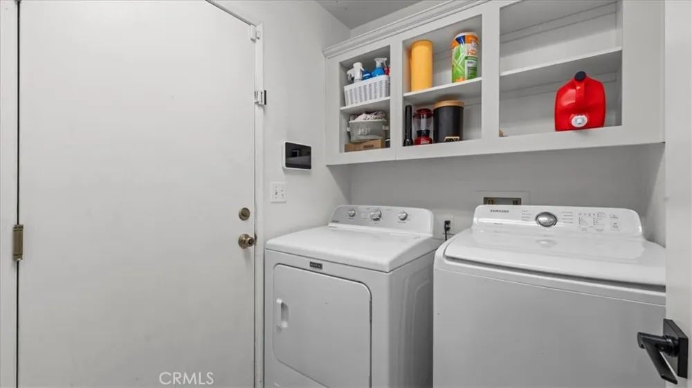 3287 El Nido Perris, CA 92571