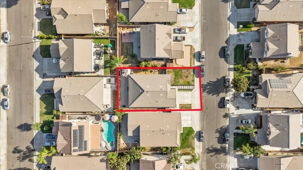 3287 El Nido Perris, CA 92571