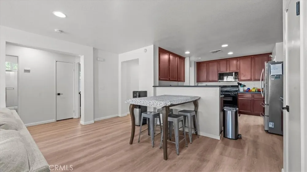 3287 El Nido Perris, CA 92571