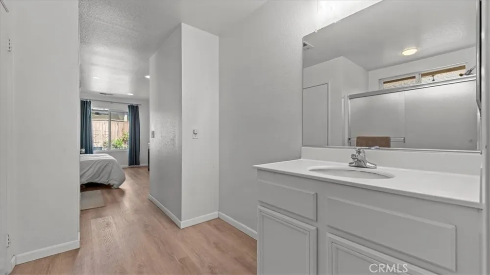 3287 El Nido Perris, CA 92571