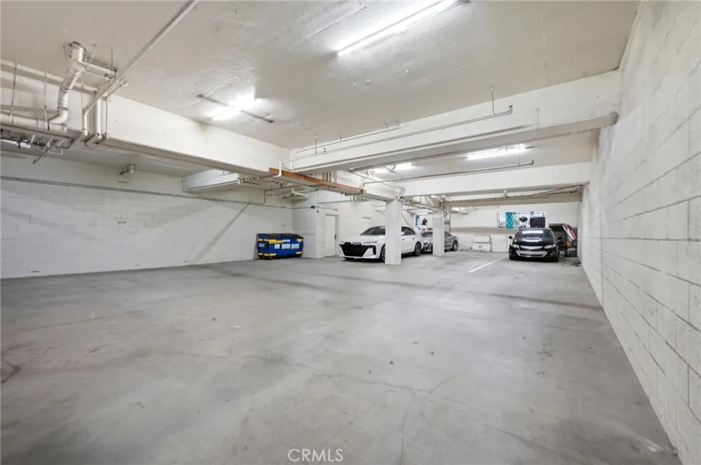 10833 Kling Street #4 North Hollywood, CA 91602