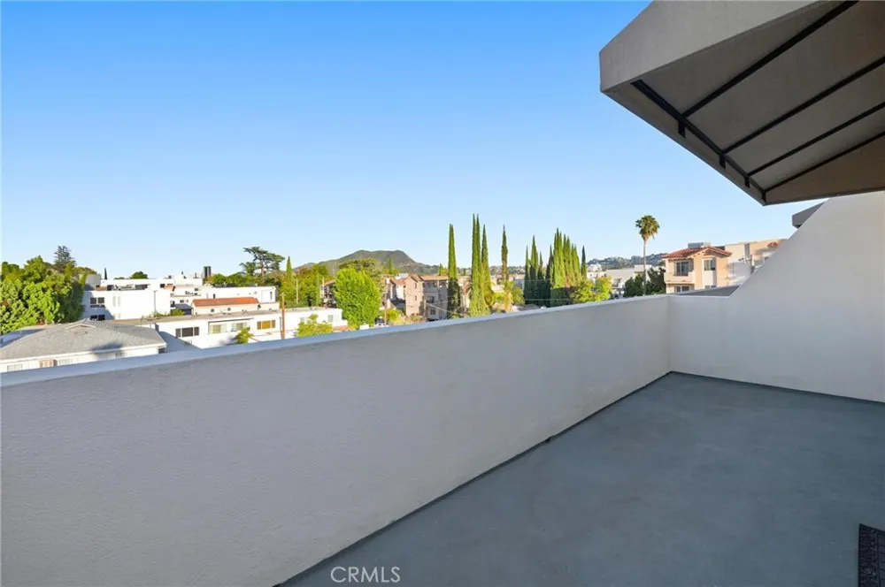 10833 Kling Street #4 North Hollywood, CA 91602