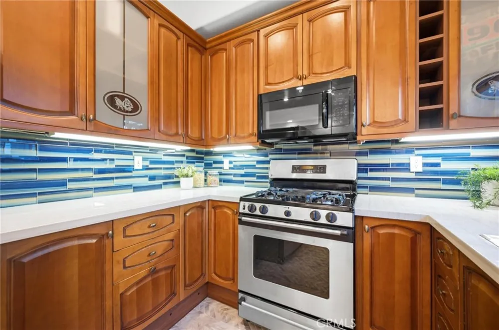 10833 Kling Street #4 North Hollywood, CA 91602