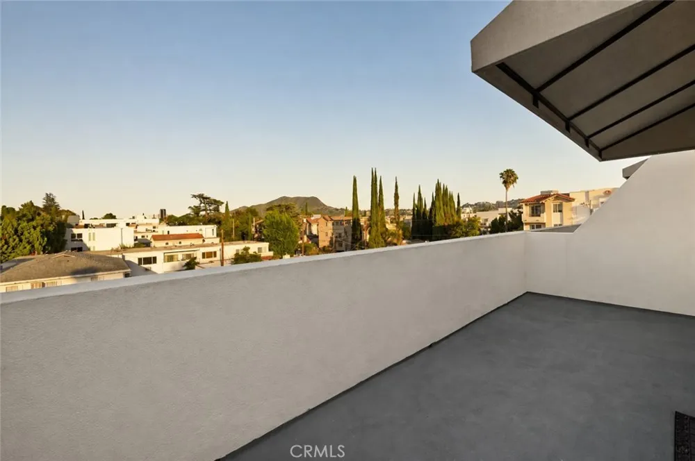 10833 Kling Street #4 North Hollywood, CA 91602