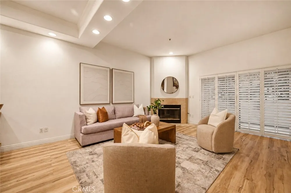 10833 Kling Street #4 North Hollywood, CA 91602