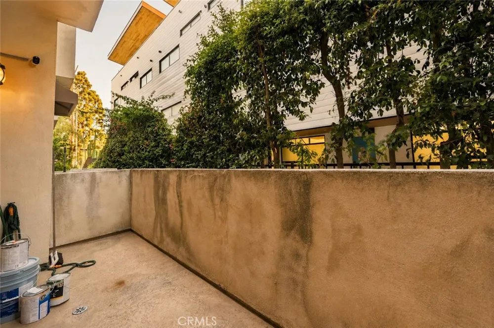 10833 Kling Street #4 North Hollywood, CA 91602