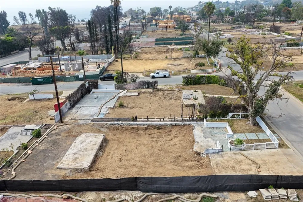 16860 Livorno Pacific Palisades, CA 90272