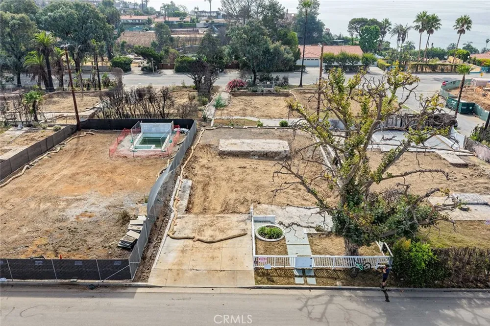 16860 Livorno Pacific Palisades, CA 90272