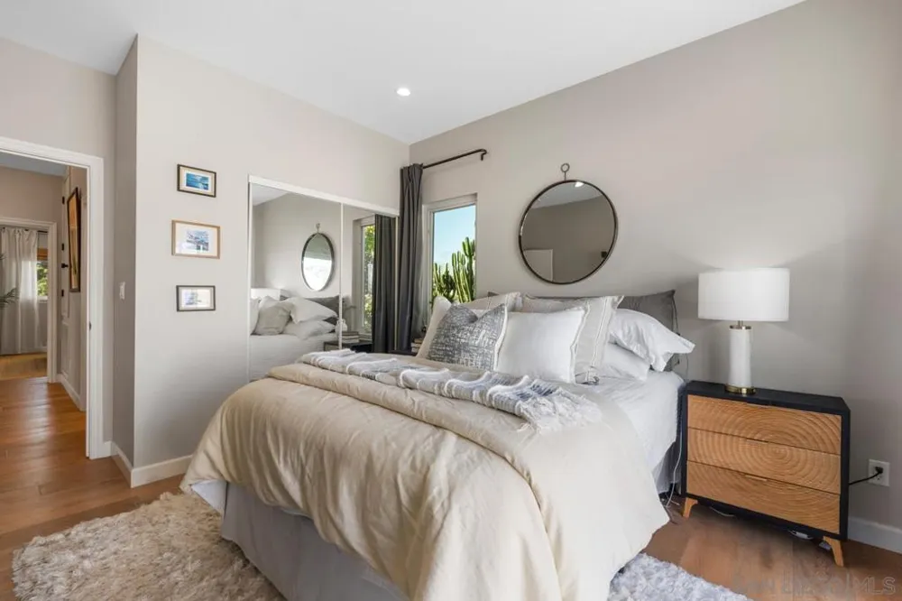 1468 Yost Drive San Diego, CA 92109