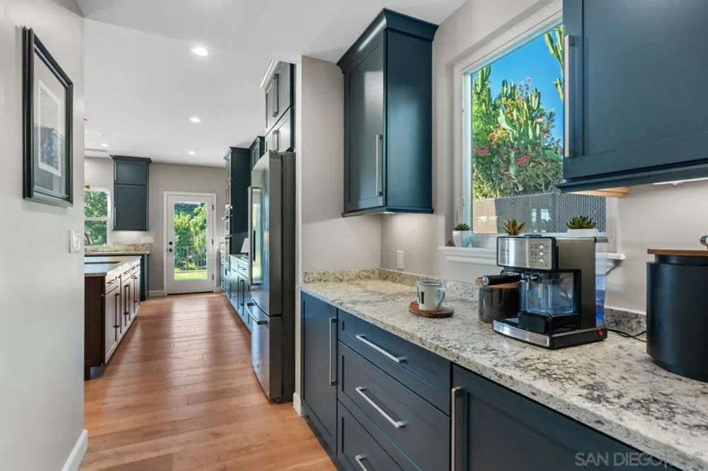 1468 Yost Drive San Diego, CA 92109
