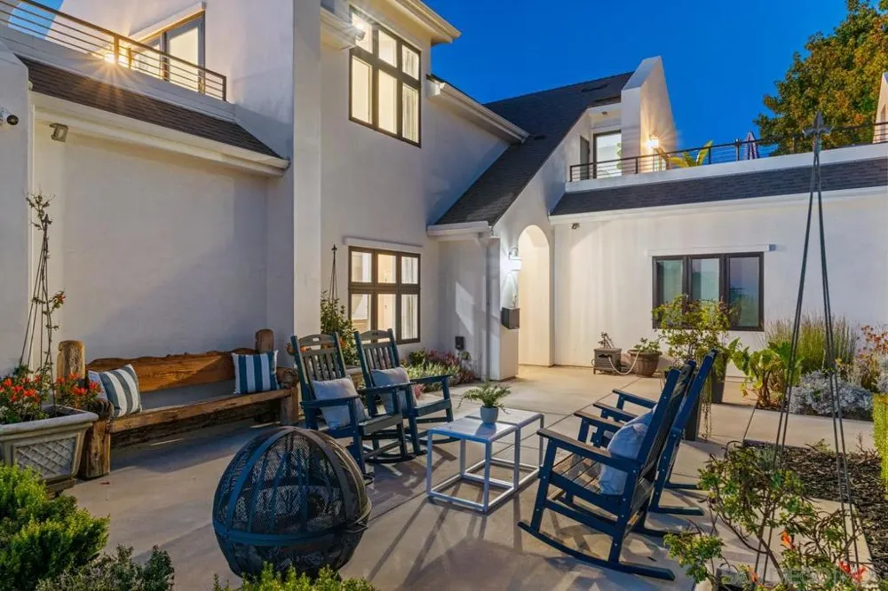 1468 Yost Drive San Diego, CA 92109