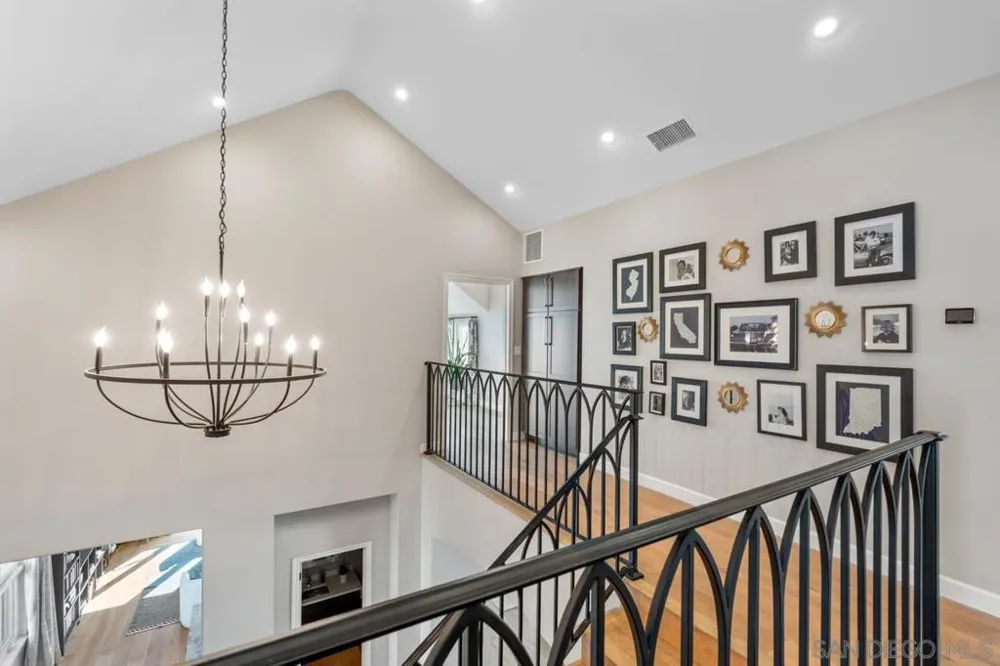 1468 Yost Drive San Diego, CA 92109