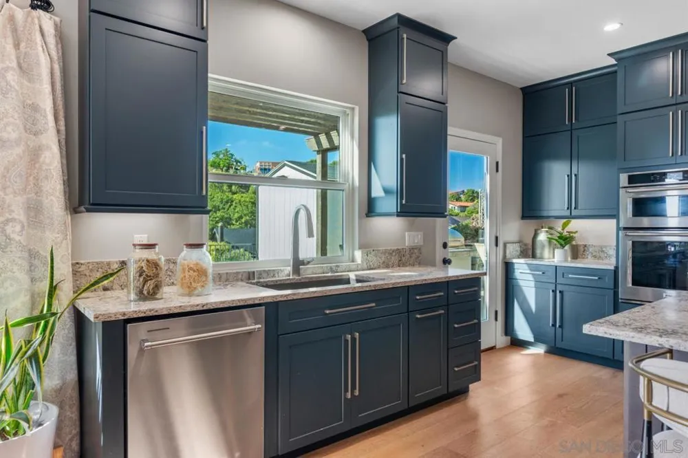 1468 Yost Drive San Diego, CA 92109