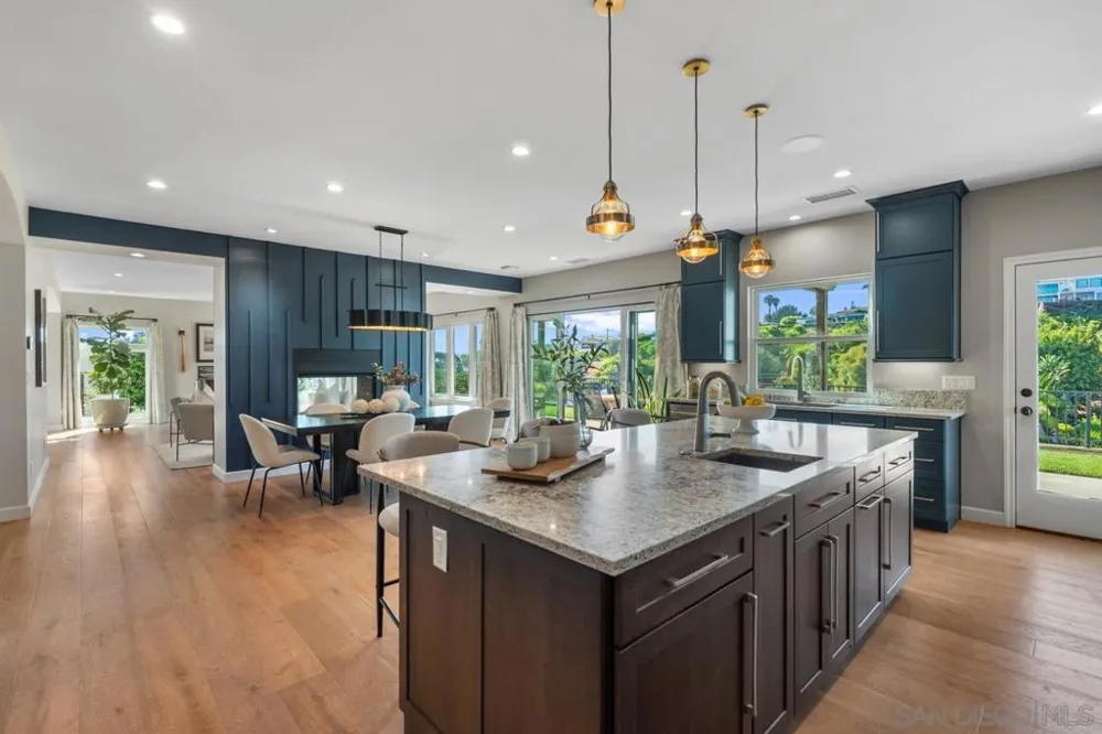 1468 Yost Drive San Diego, CA 92109