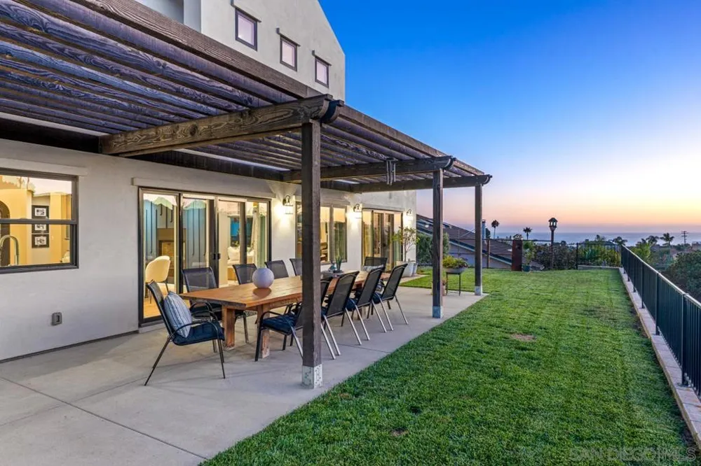 1468 Yost Drive San Diego, CA 92109
