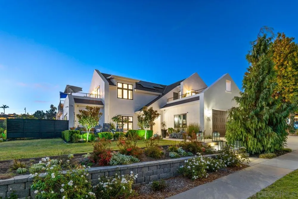 1468 Yost Drive San Diego, CA 92109