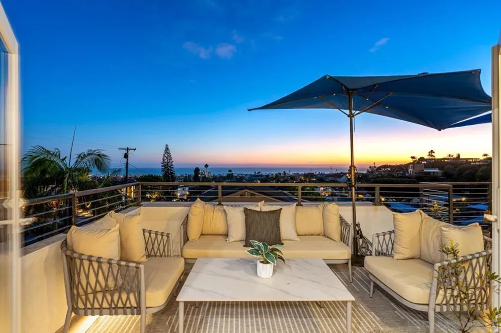 1468 Yost Drive San Diego, CA 92109