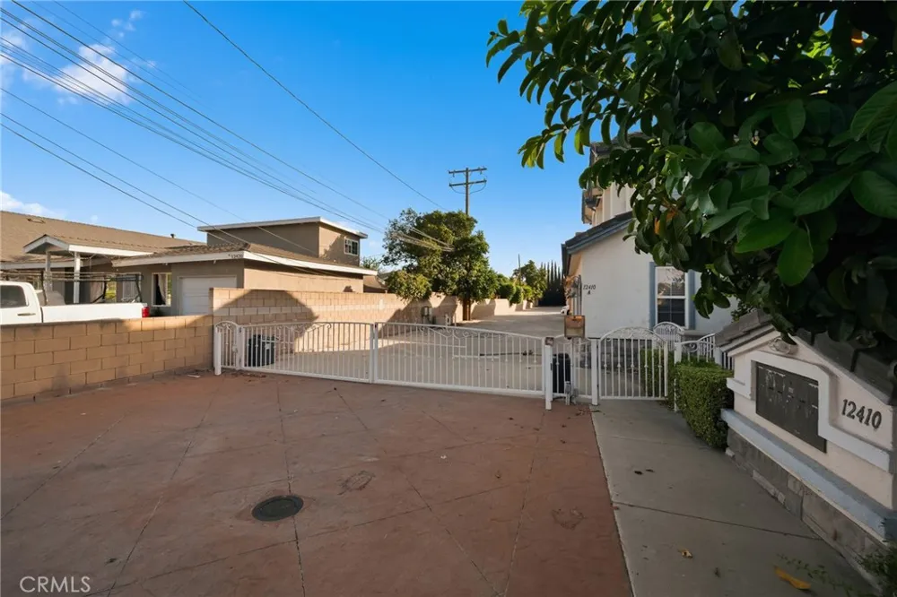 12410 Klingerman #C El Monte, CA 91732